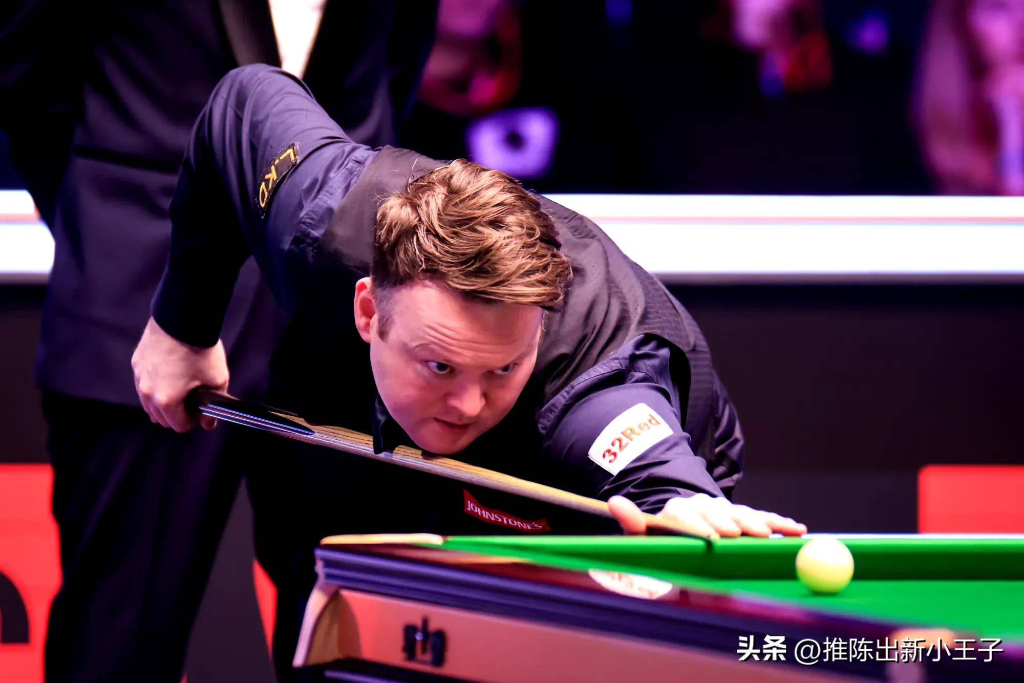 里撒下奋力 里撒下奋力